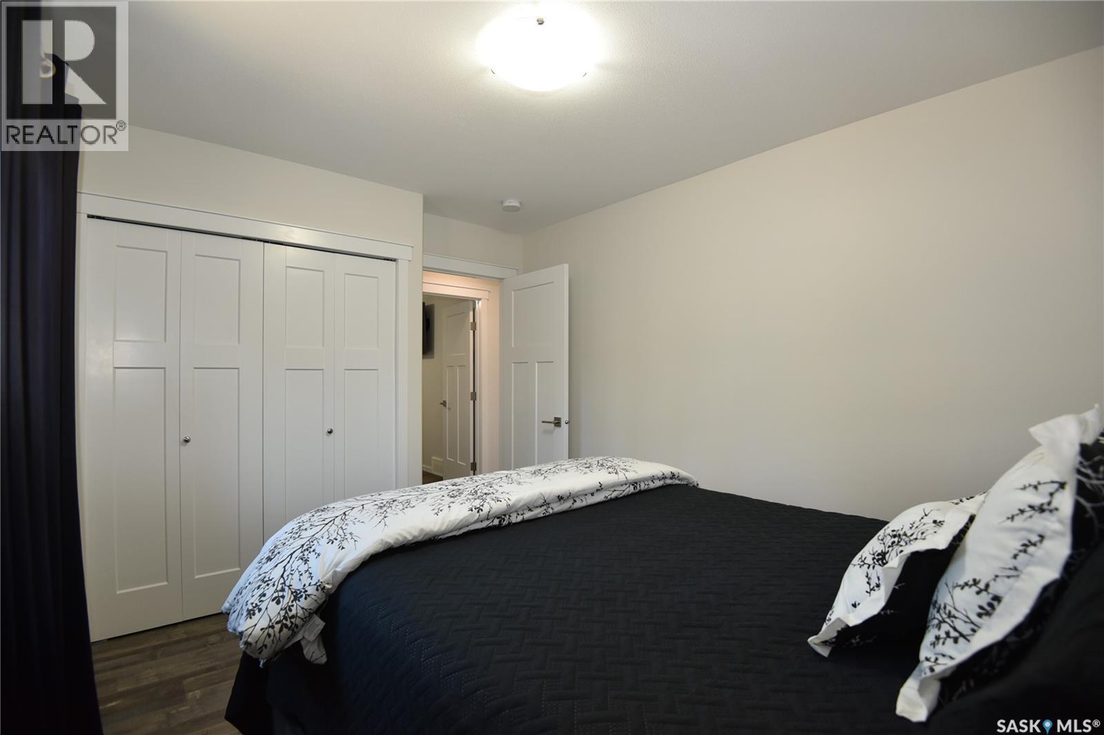 1124 Birch Avenue Property Photo 24