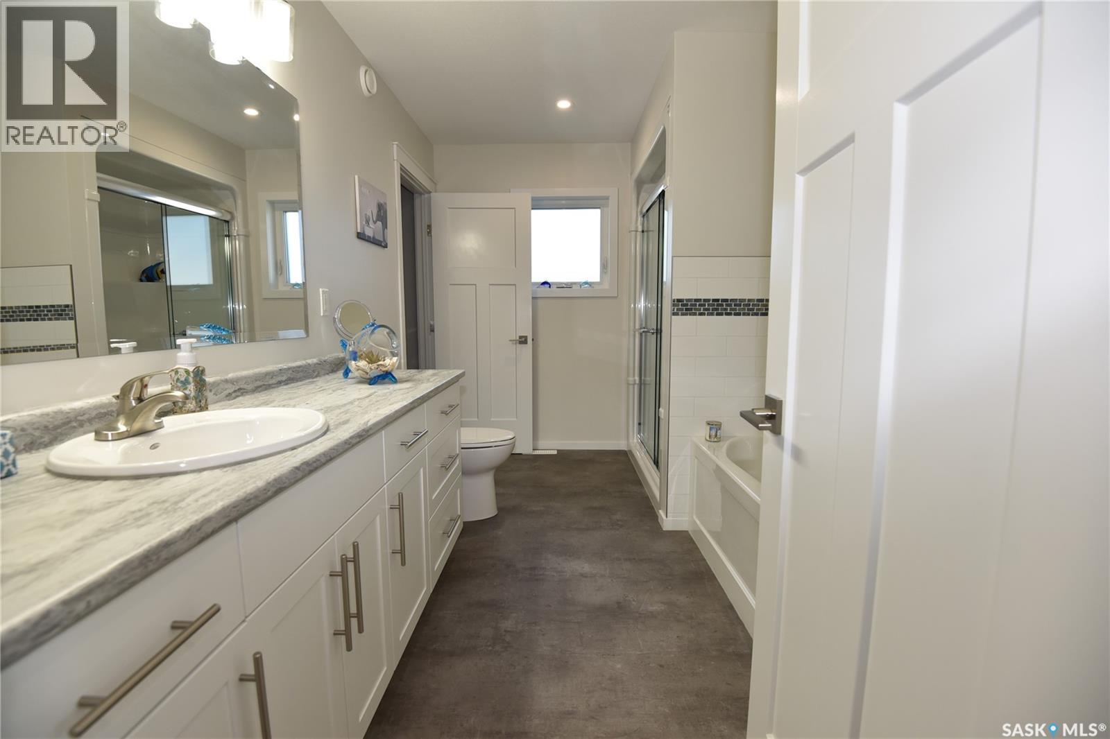1124 Birch Avenue Property Photo 26