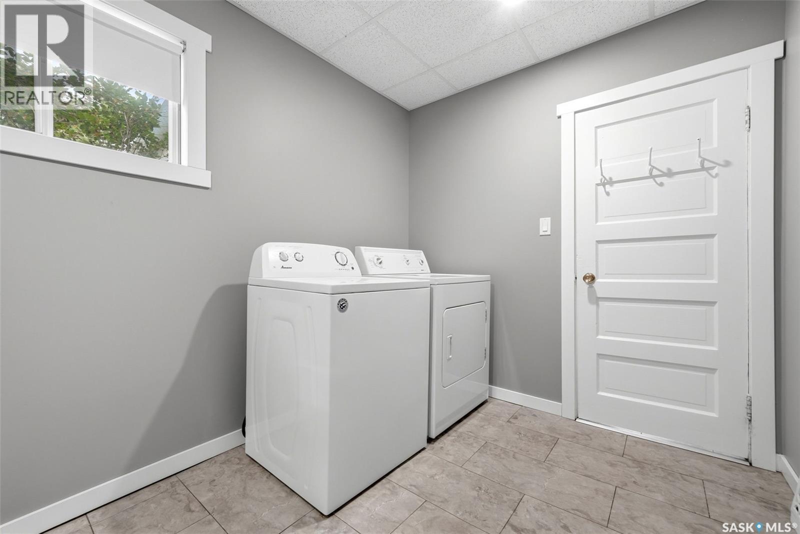 210 Byron Street Property Photo 15