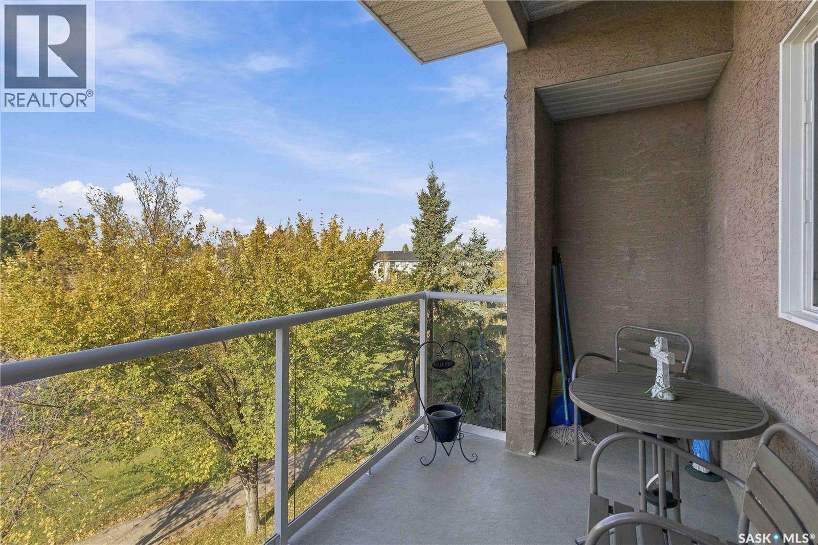 303 235 Herold Terrace Property Photo 25
