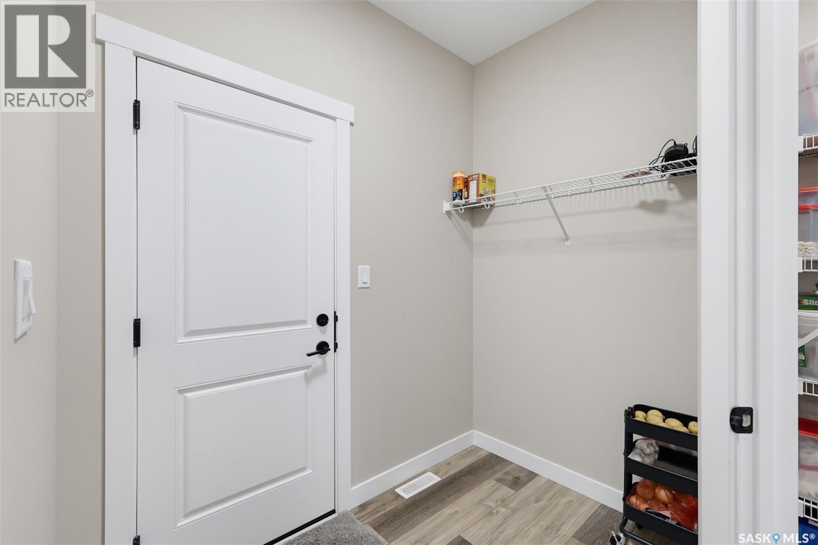334 Myles Heidt Lane Property Photo 6