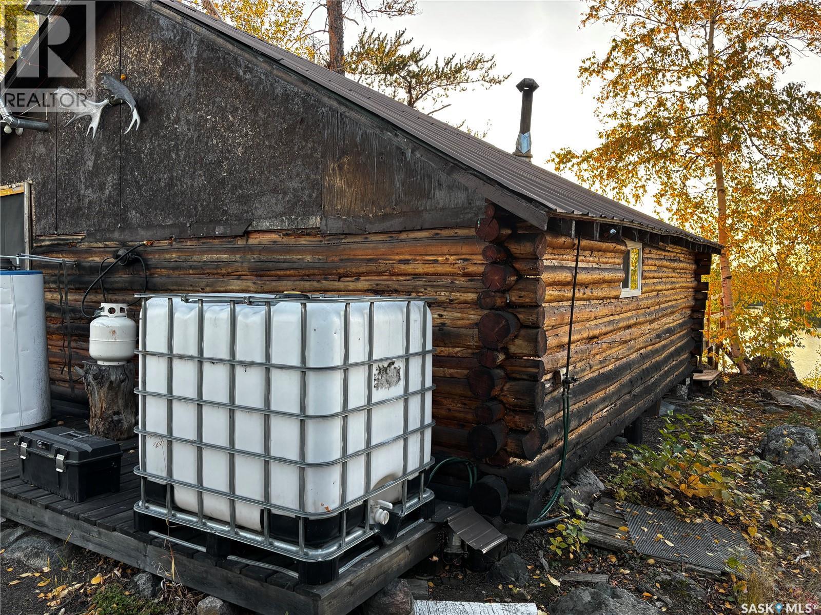 Log Cabin On Bartlett Lake Property Photo 10
