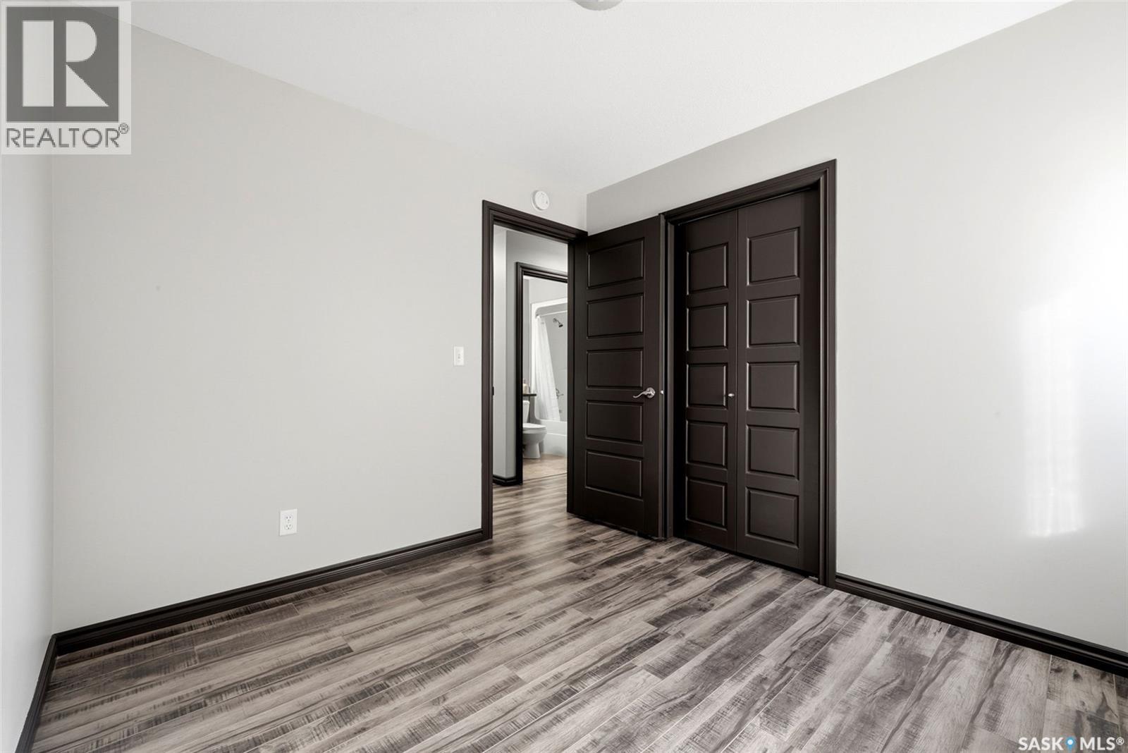 3247 Windsor Park Place Property Photo 19