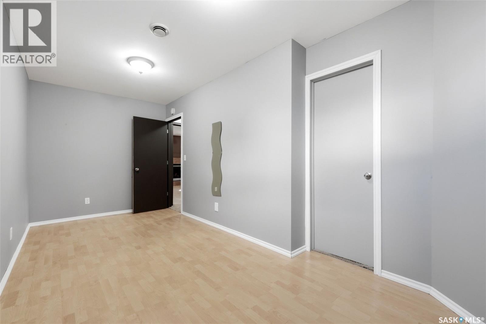 3247 Windsor Park Place Property Photo 27