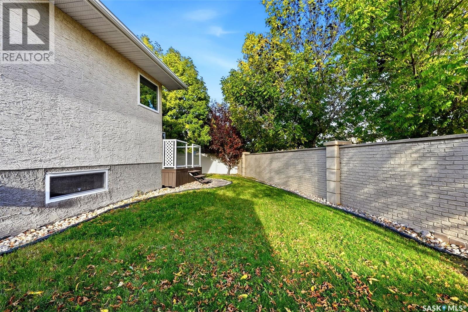 3247 Windsor Park Place Property Photo 32