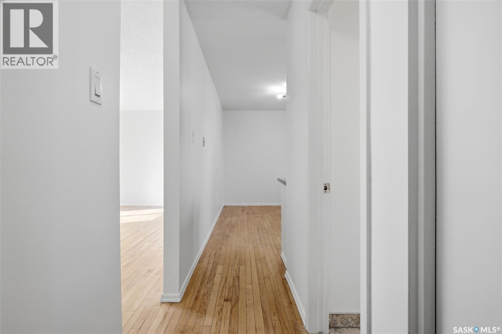 98 Read Avenue Property Photo 7