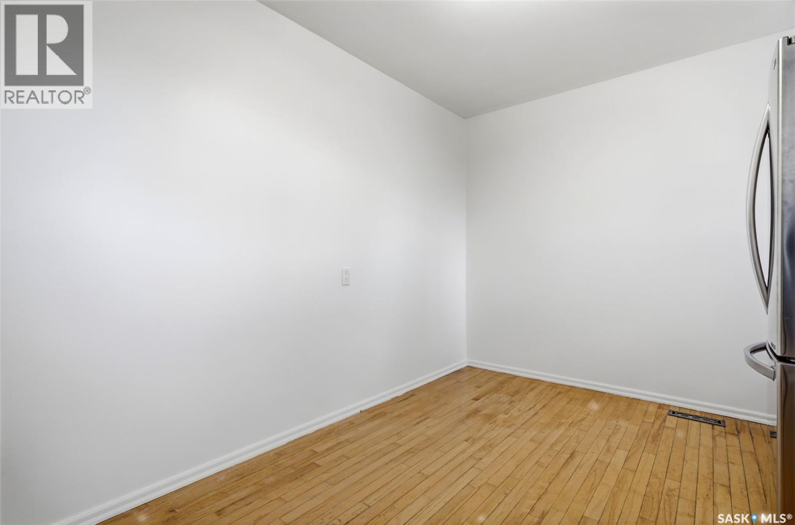 98 Read Avenue Property Photo 11