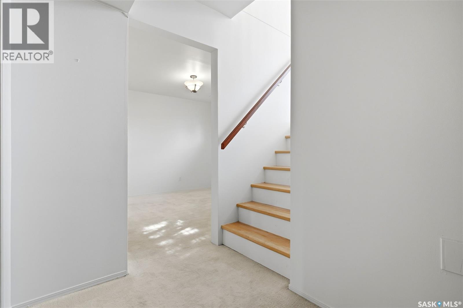 98 Read Avenue Property Photo 22