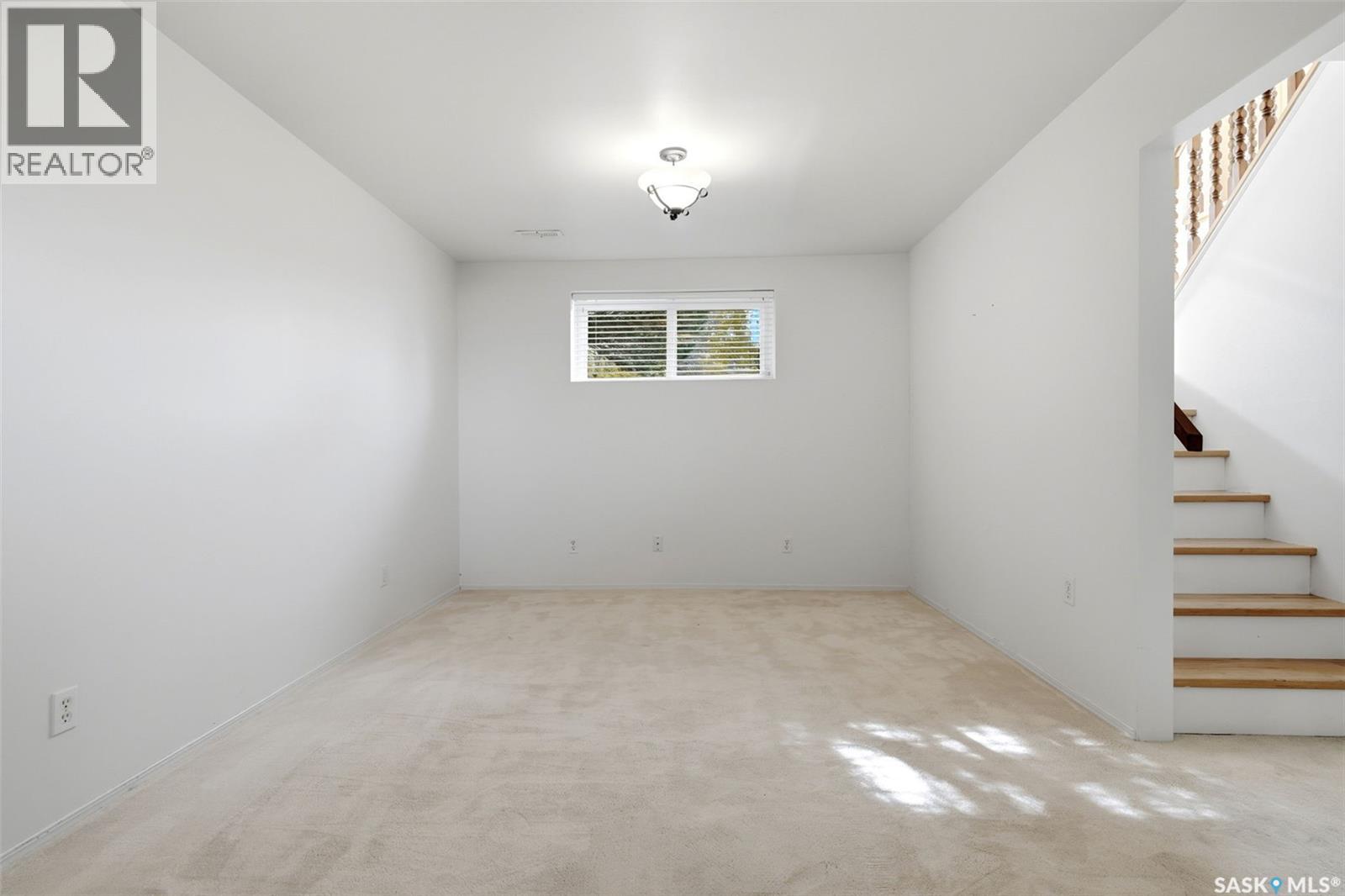 98 Read Avenue Property Photo 24