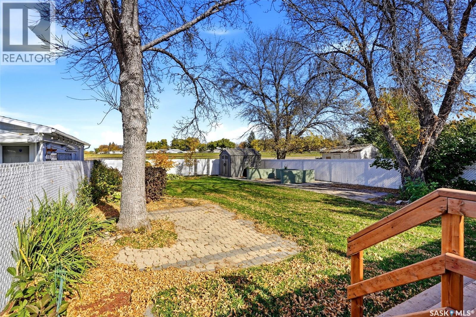 98 Read Avenue Property Photo 36