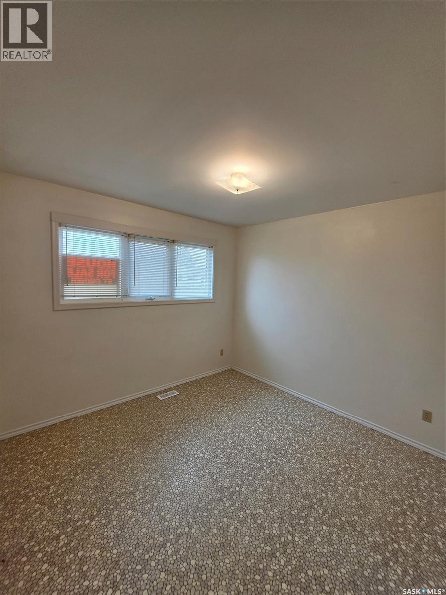 512 2nd Avenue Property Photo 9