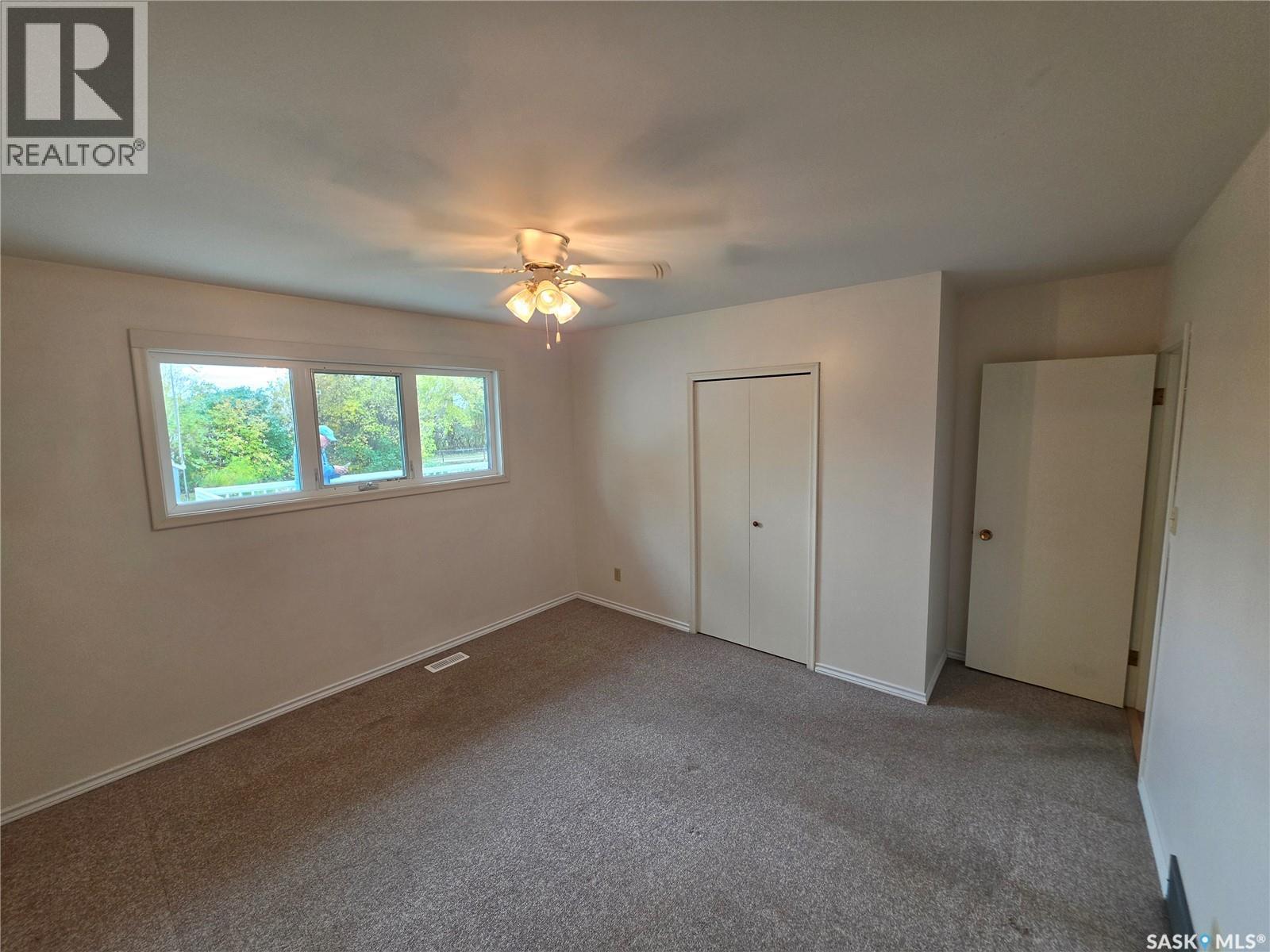 512 2nd Avenue Property Photo 10