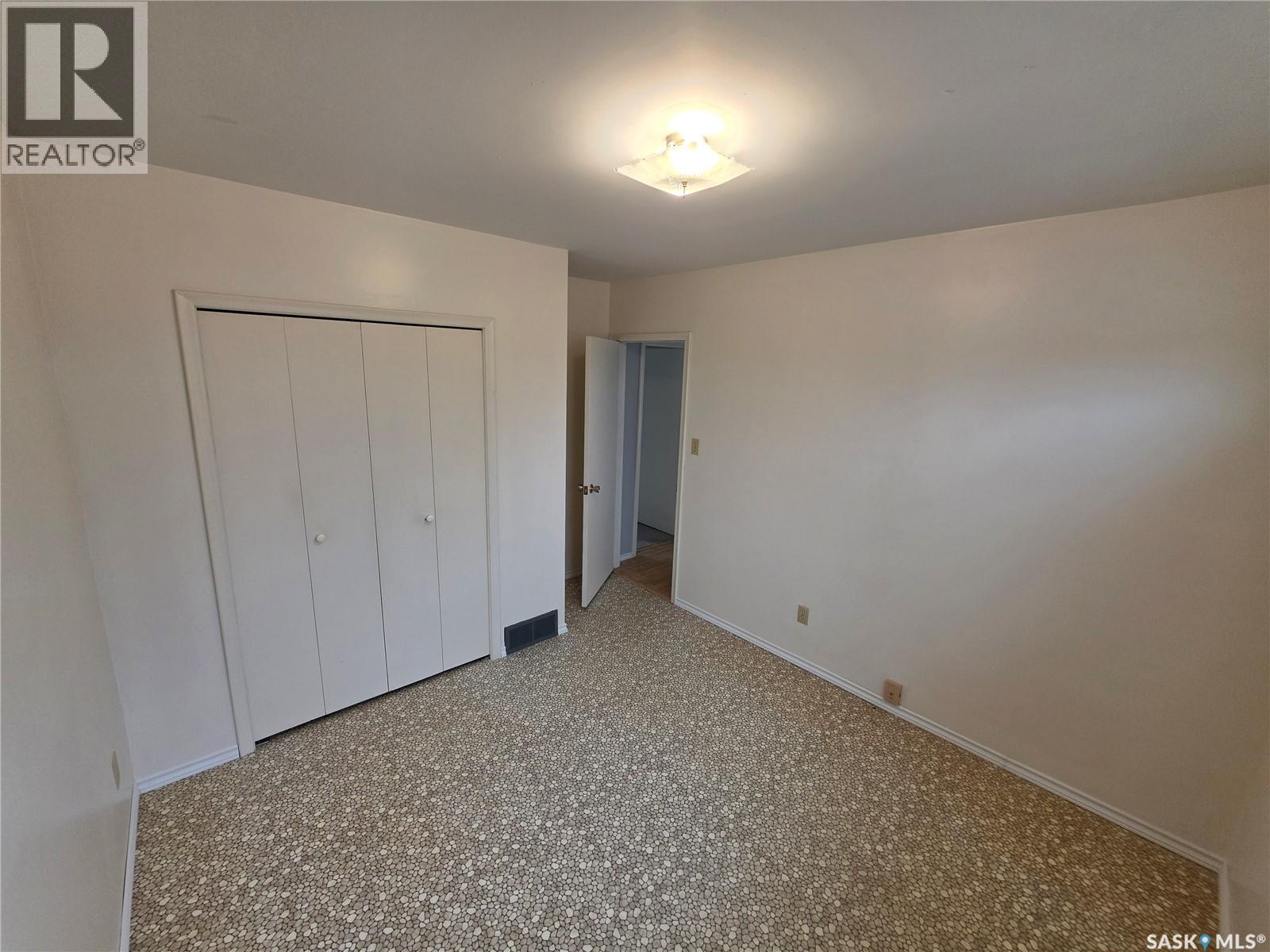 512 2nd Avenue Property Photo 11