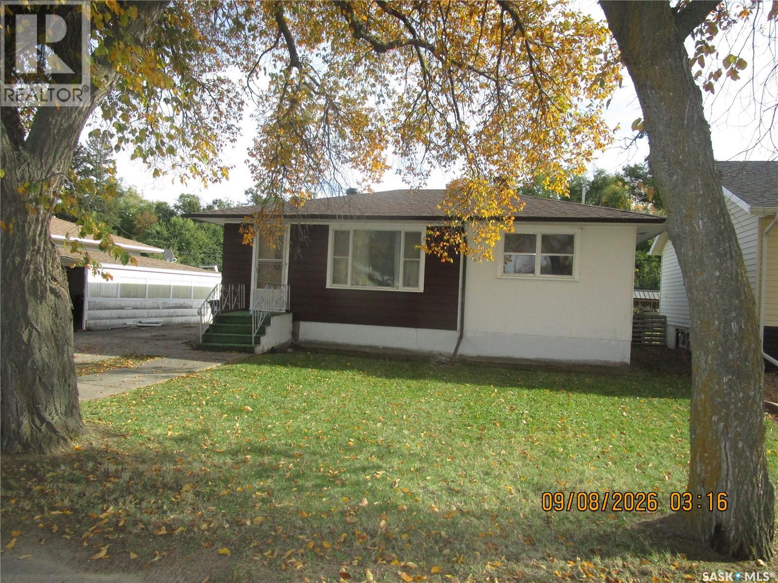 215 Dominion Road Property Photo 1
