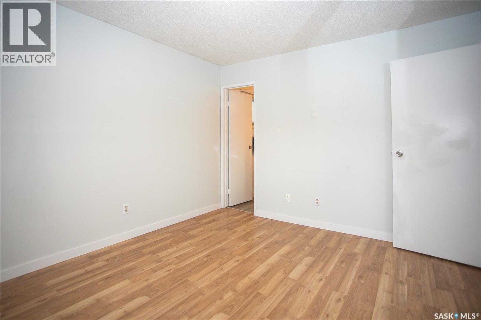 114 Willoughby Crescent Property Photo 21