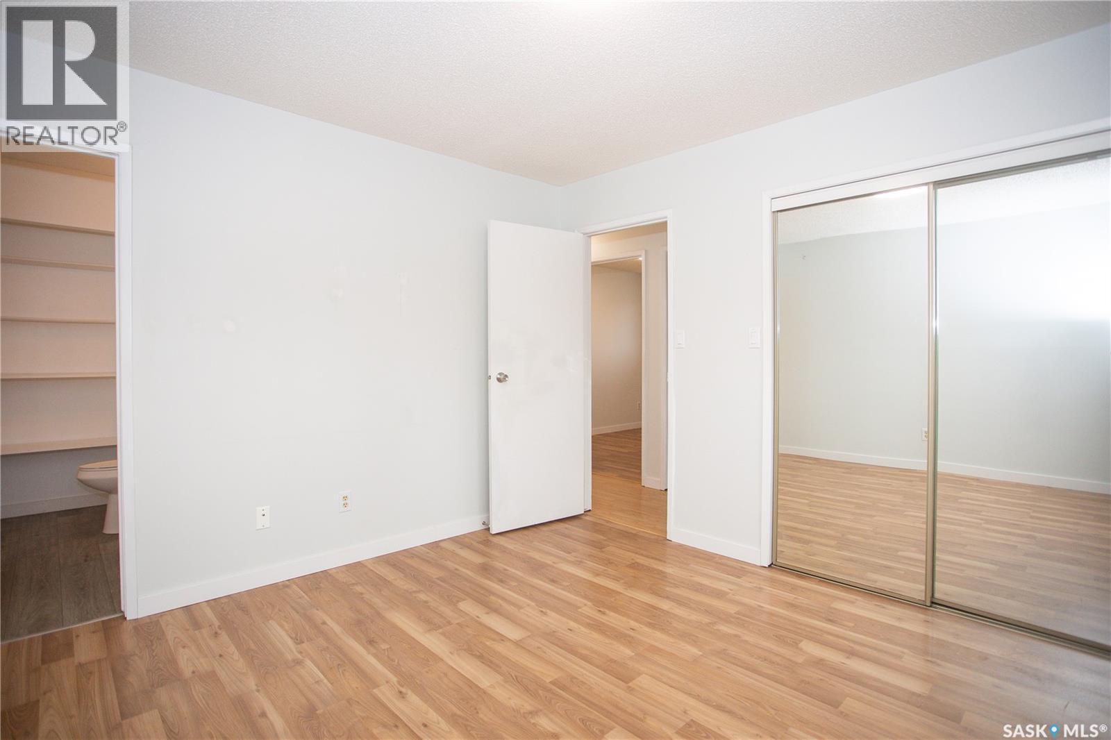114 Willoughby Crescent Property Photo 22