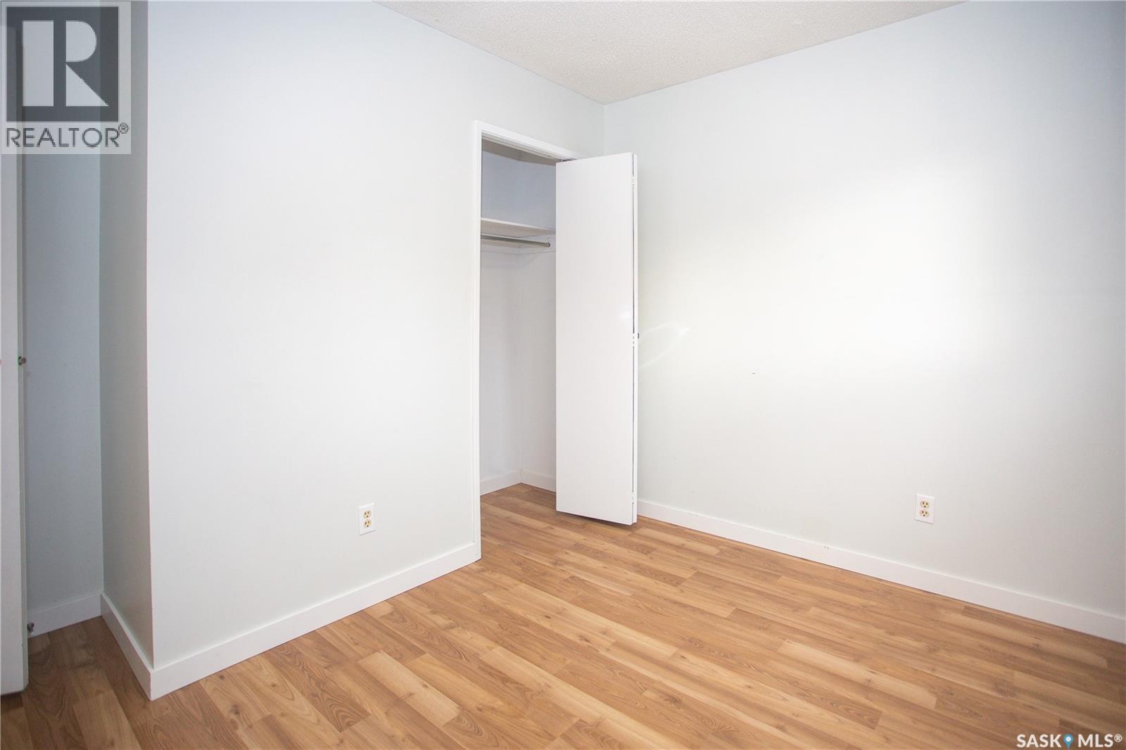 114 Willoughby Crescent Property Photo 25