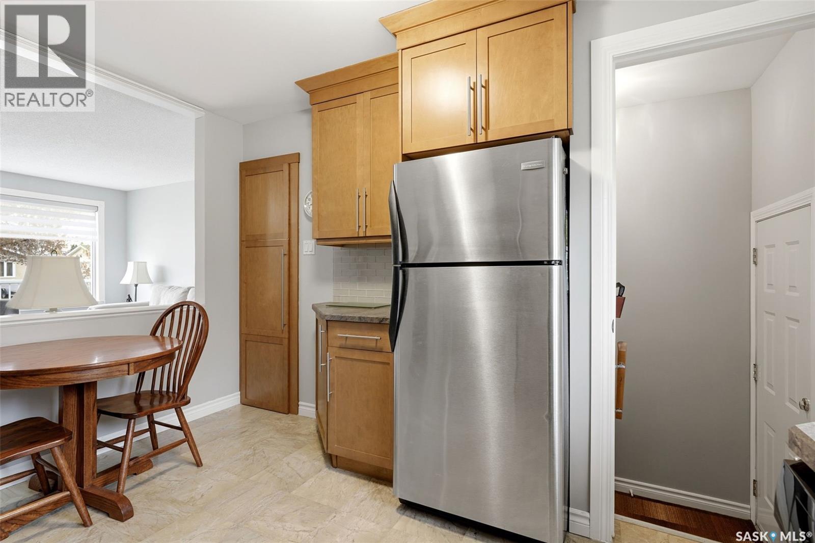 747 Sneddon Street Property Photo 11