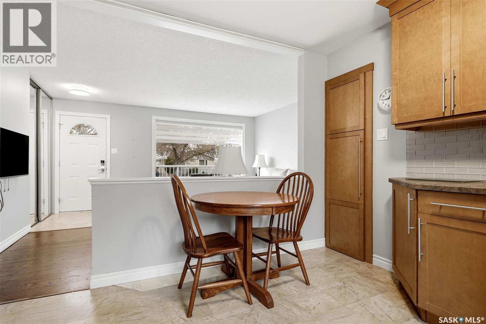 747 Sneddon Street Property Photo 12