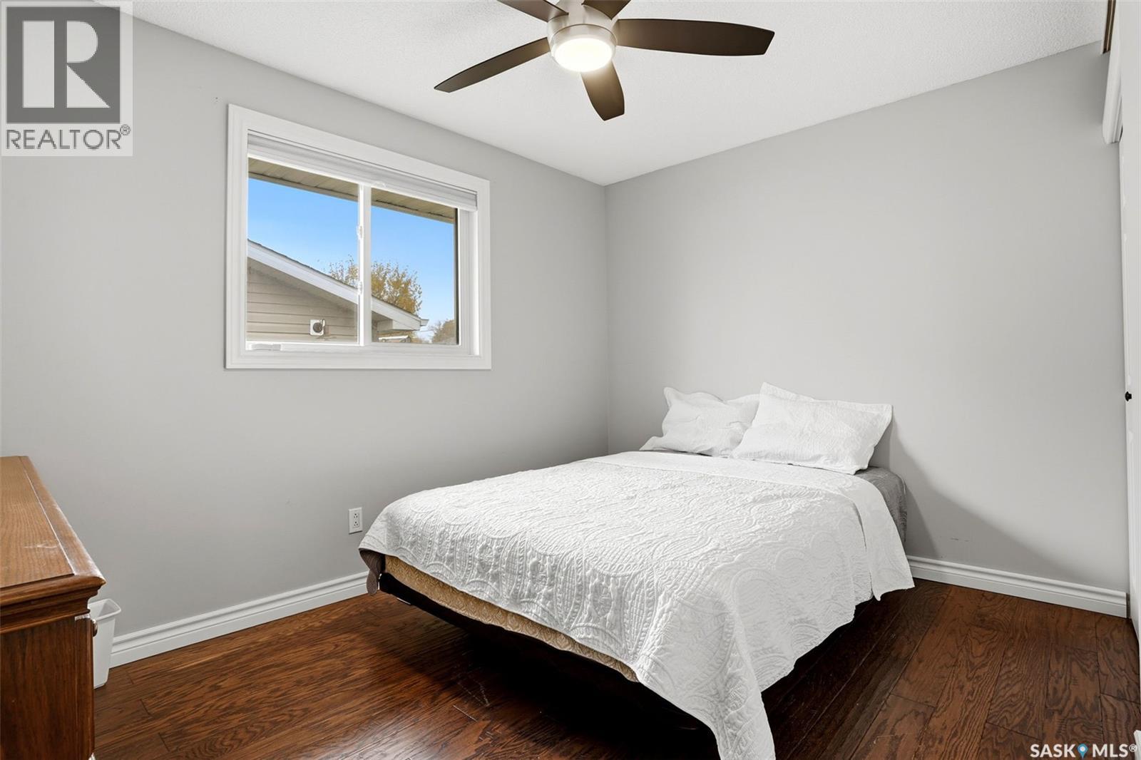 747 Sneddon Street Property Photo 16