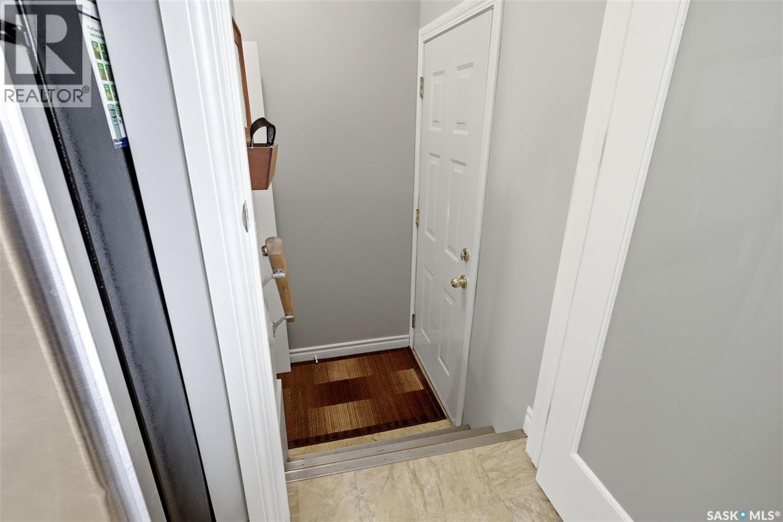 747 Sneddon Street Property Photo 20