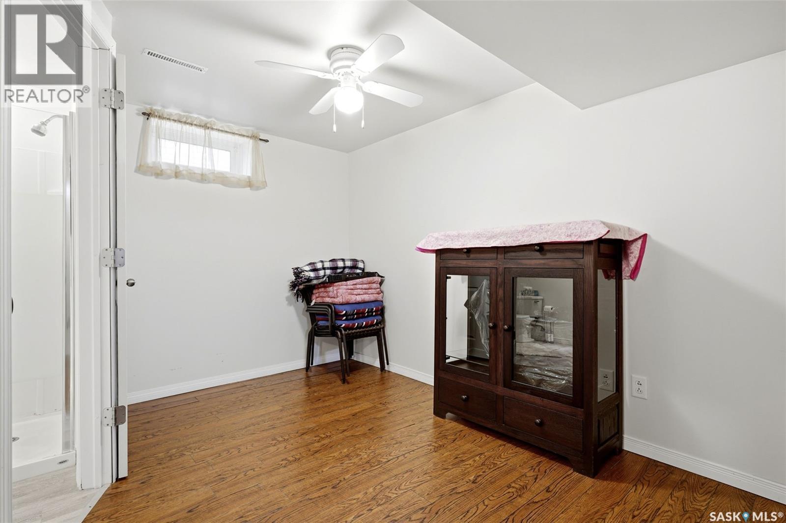 747 Sneddon Street Property Photo 26