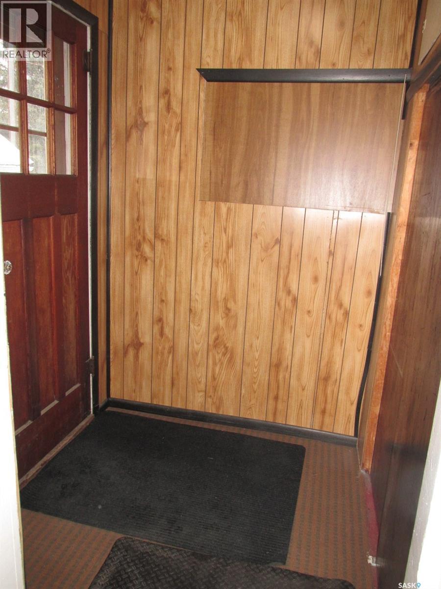 2911 Albert Street Property Photo 4