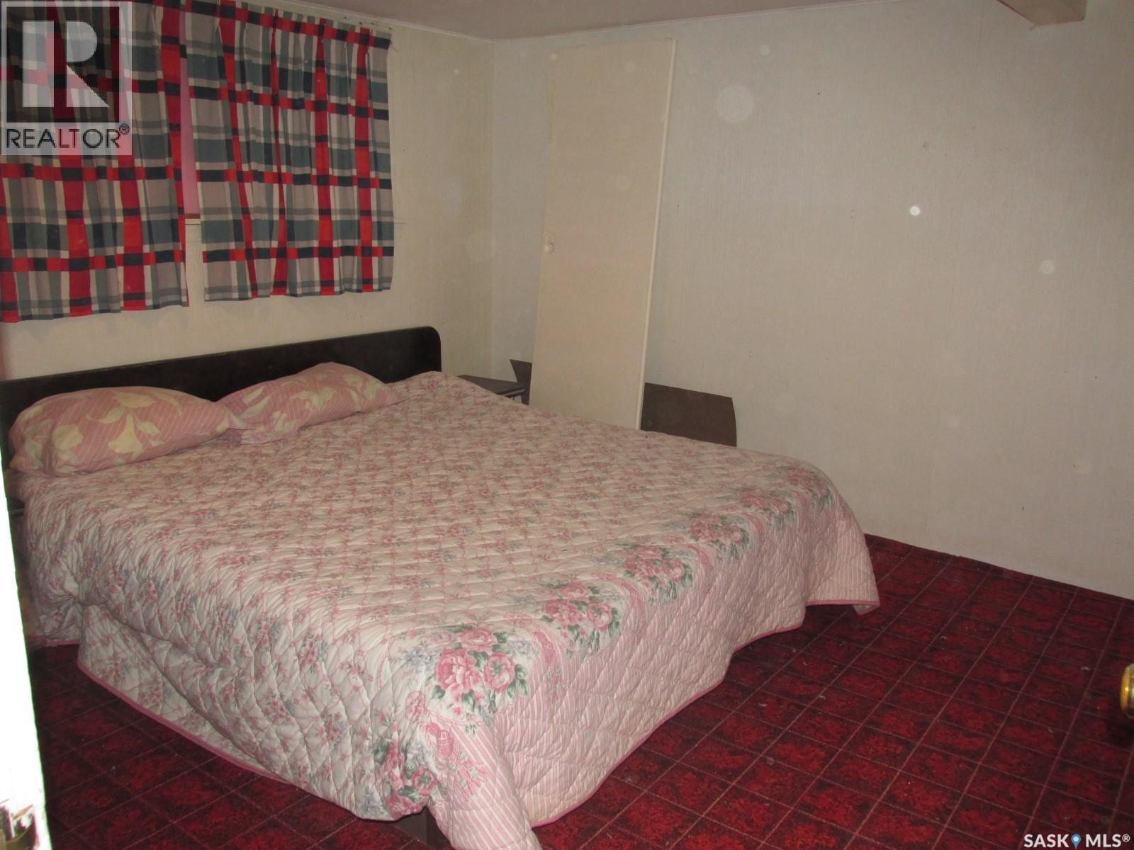 2911 Albert Street Property Photo 27