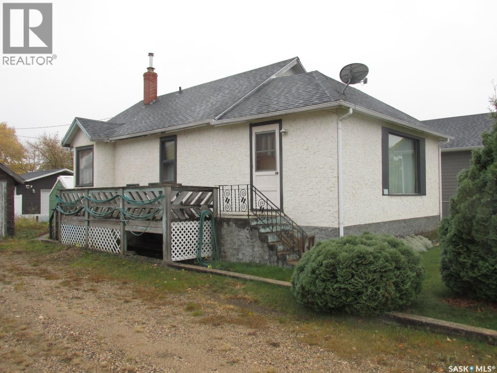 2911 Albert Street Property Photo 34