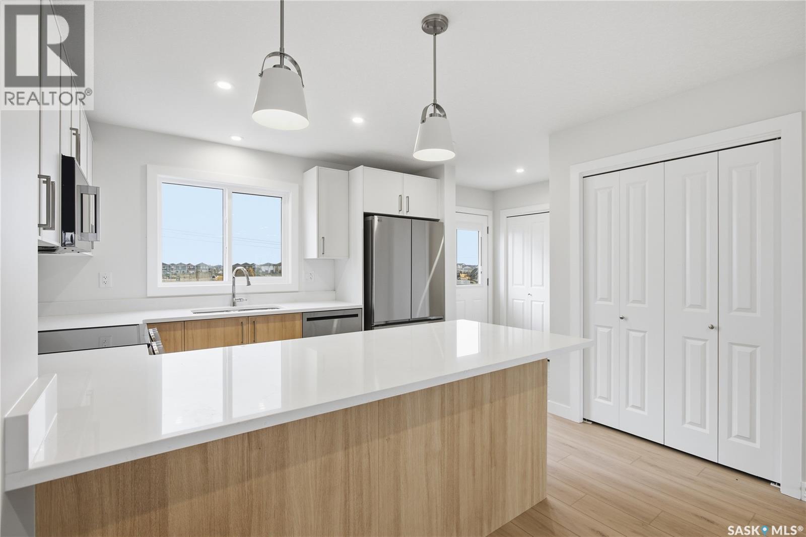 273 Mark Bend Property Photo 6