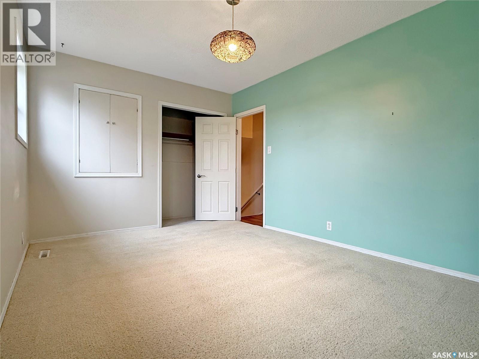 943 11th Avenue Ne Property Photo 15