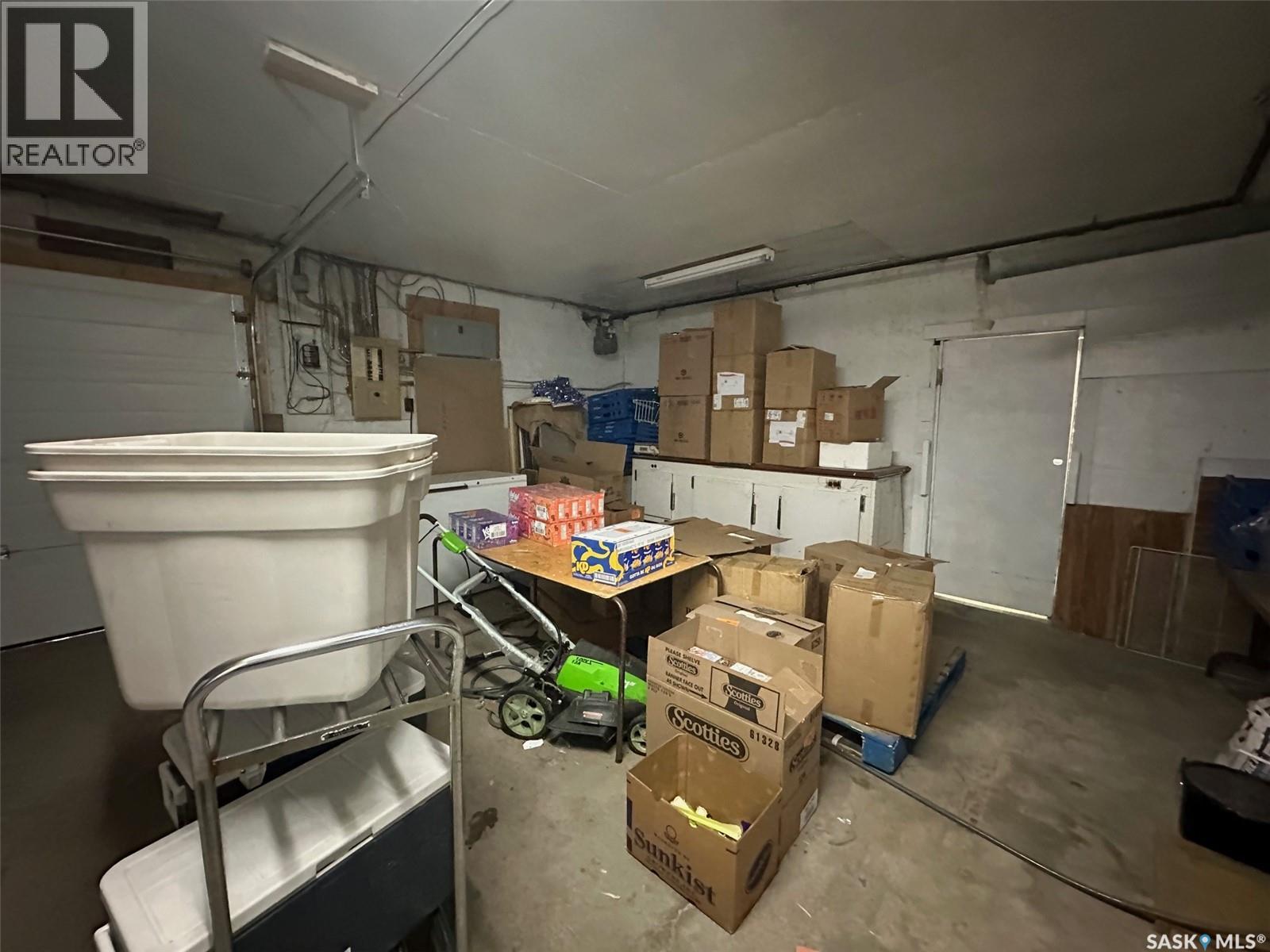108 Lincoln Avenue Property Photo 22