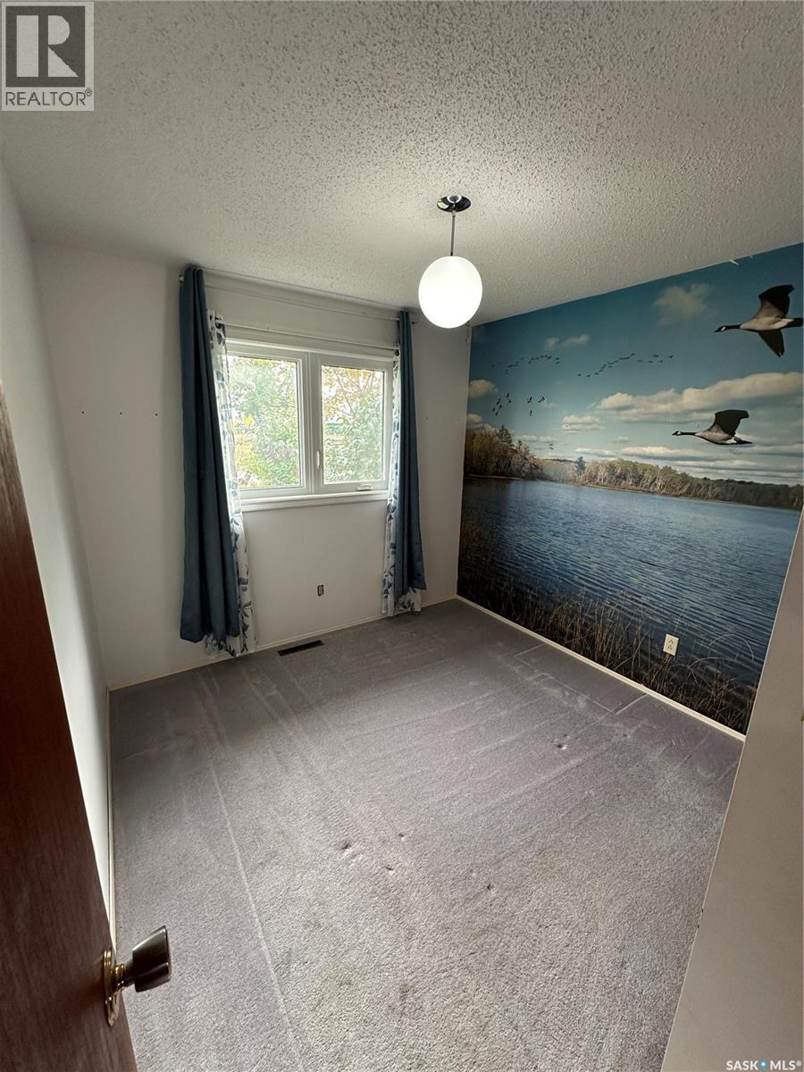110 Railway Avenue Property Photo 12