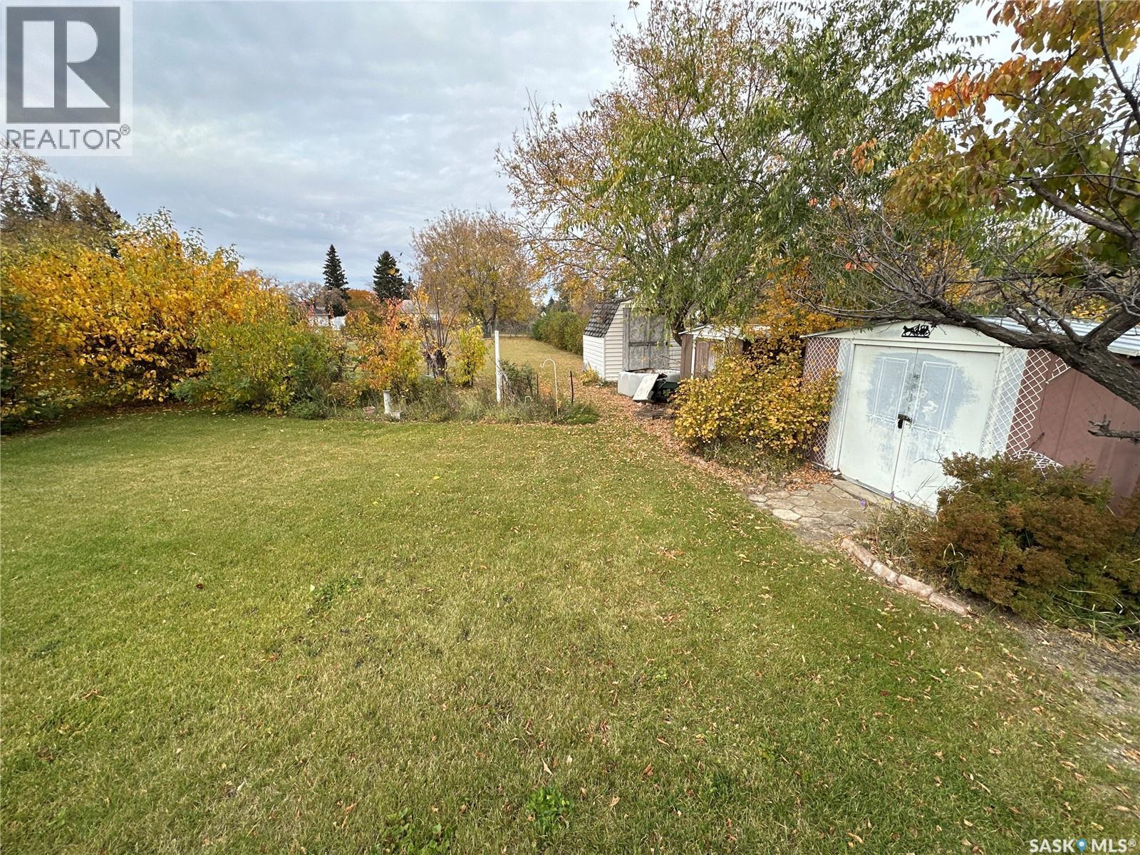 110 Railway Avenue Property Photo 25