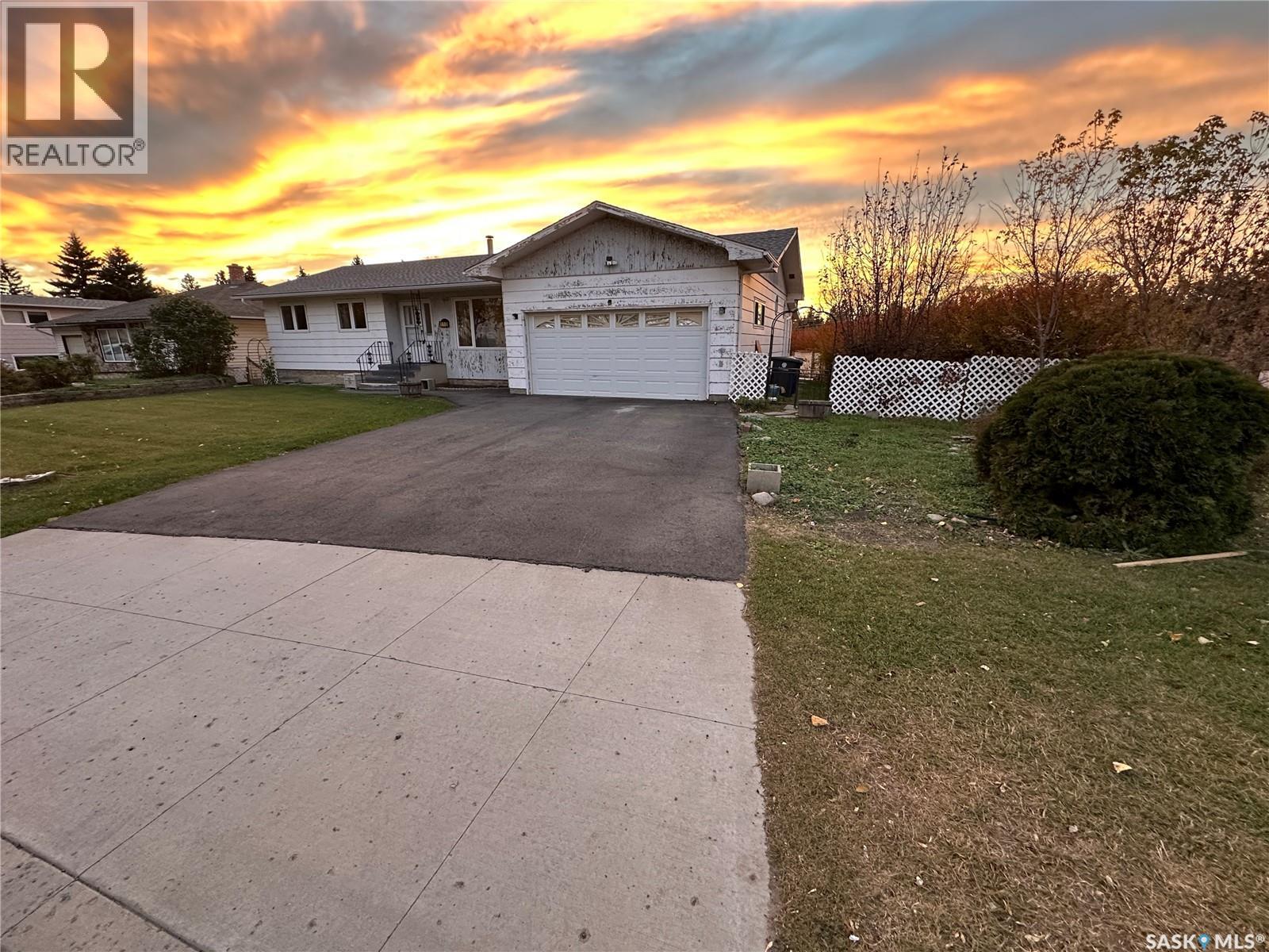 110 Railway Avenue Property Photo 29