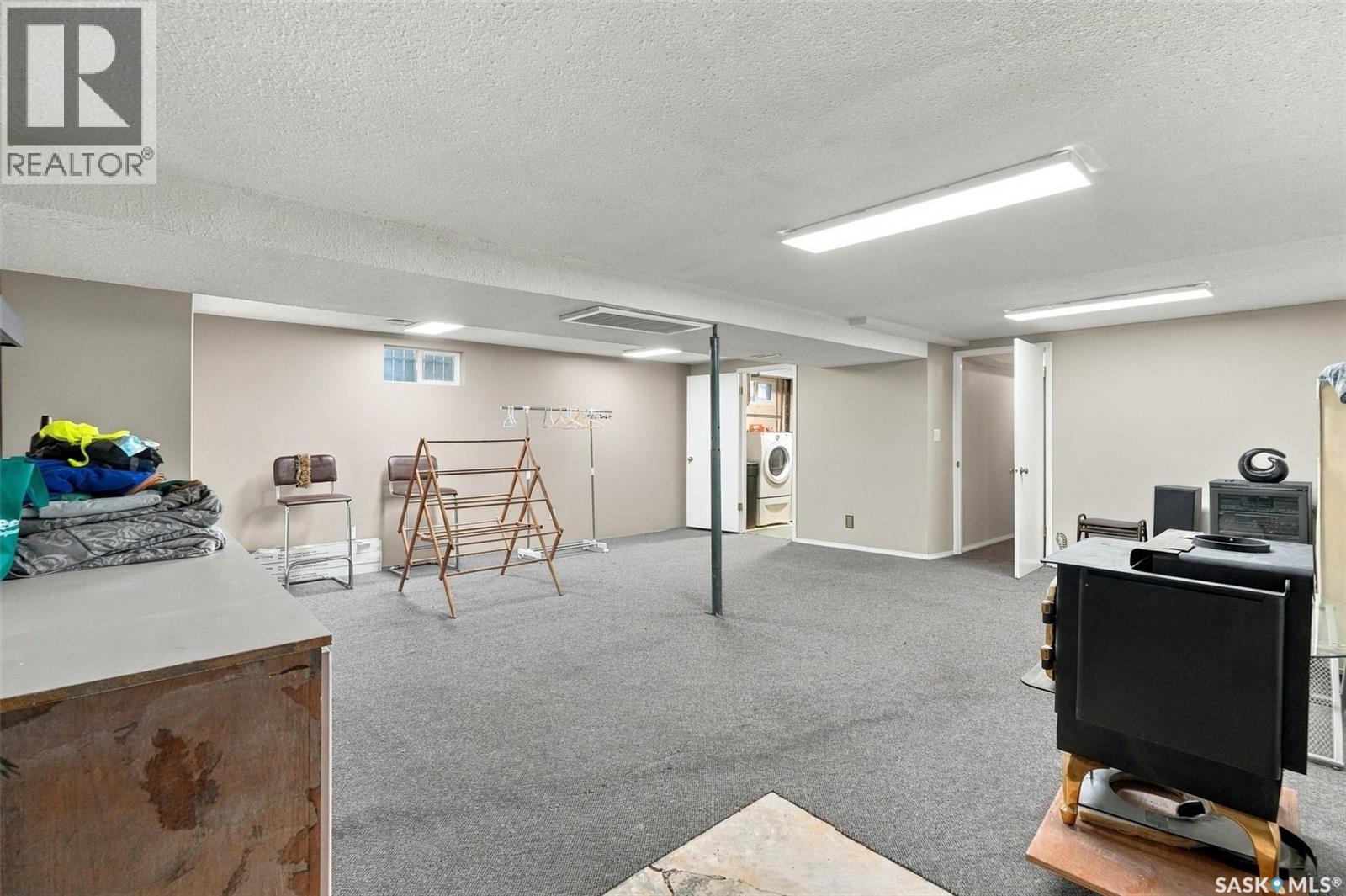 98 Magee Crescent Property Photo 25