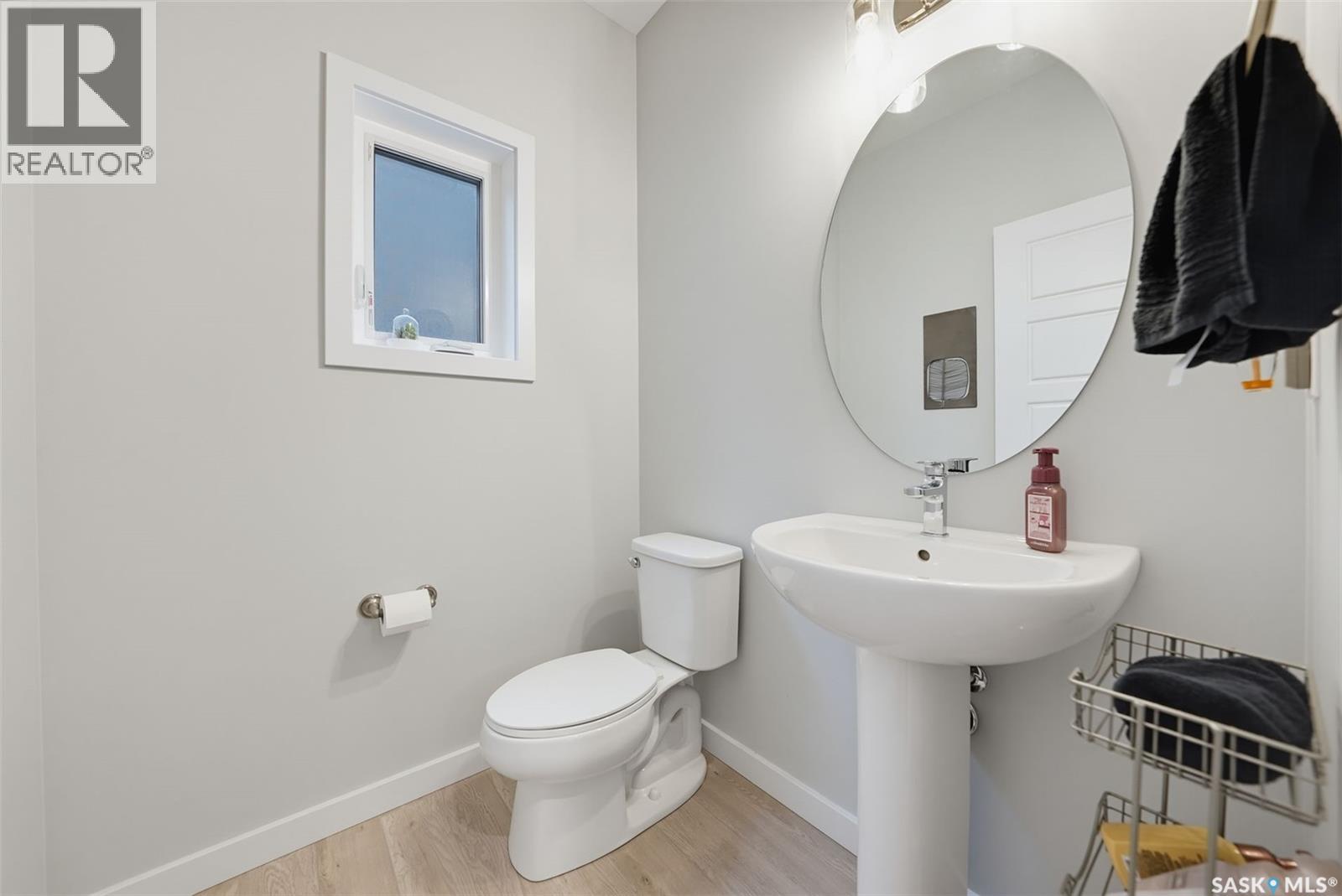 574 Mcfaull Crescent Property Photo 15