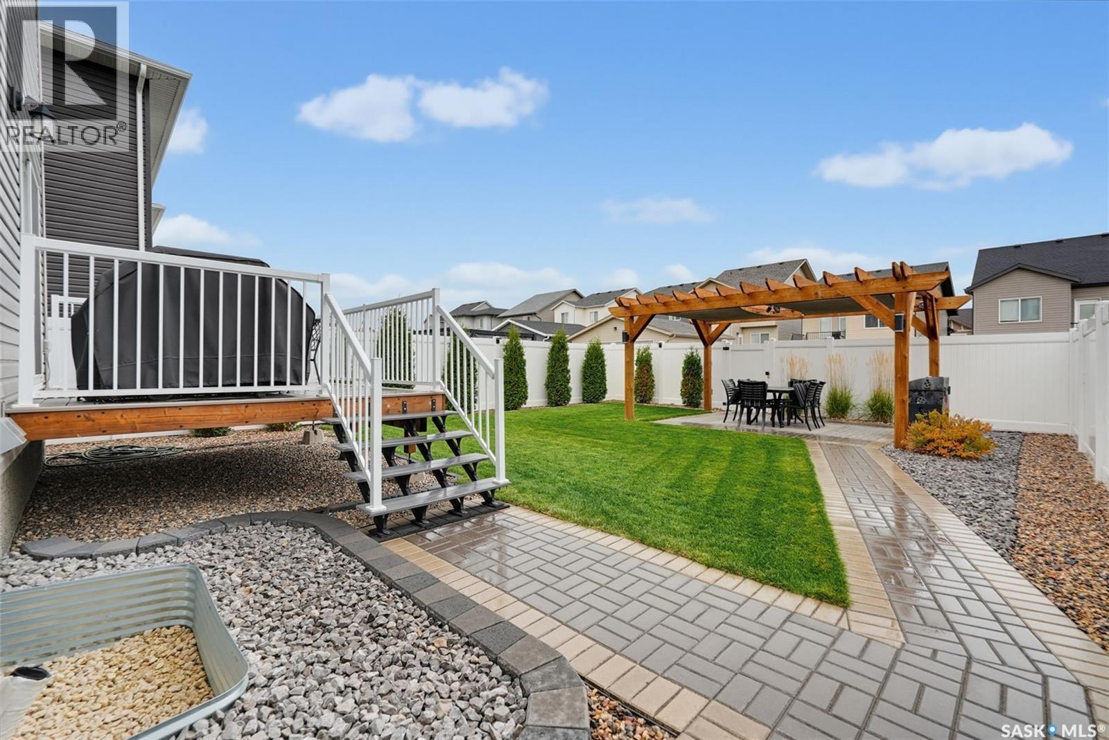 574 Mcfaull Crescent Property Photo 39
