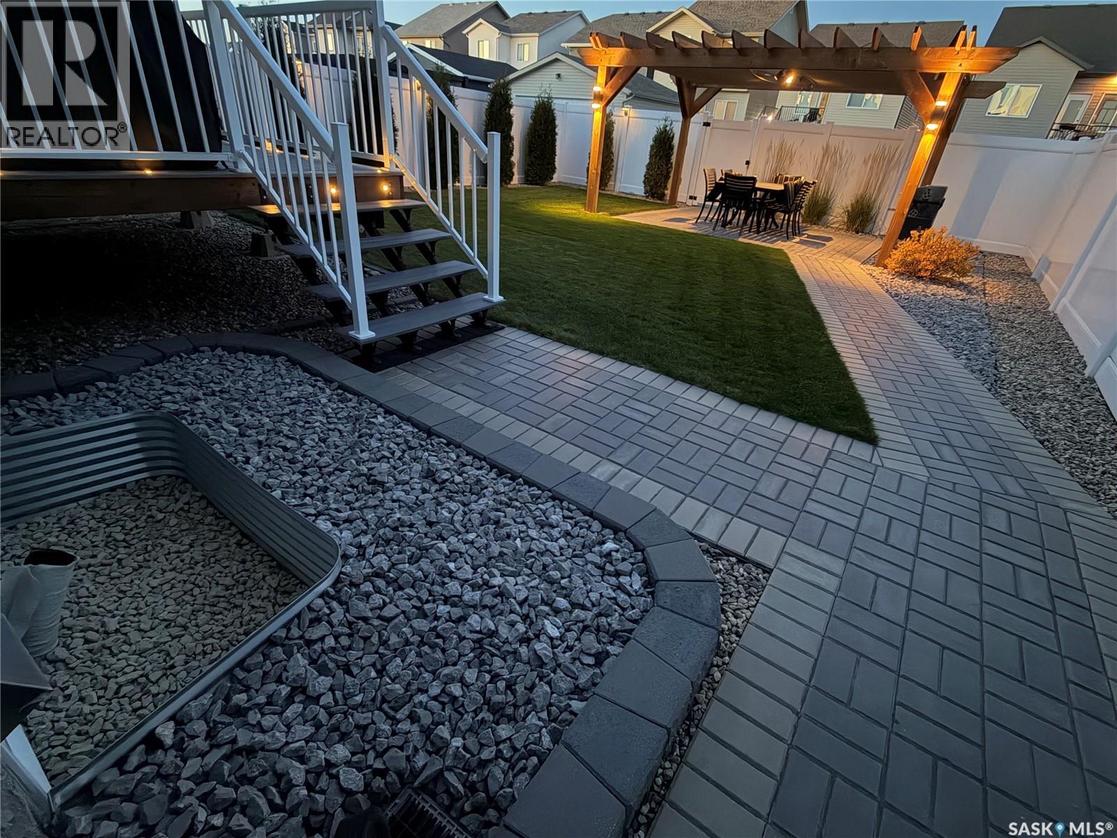 574 Mcfaull Crescent Property Photo 42