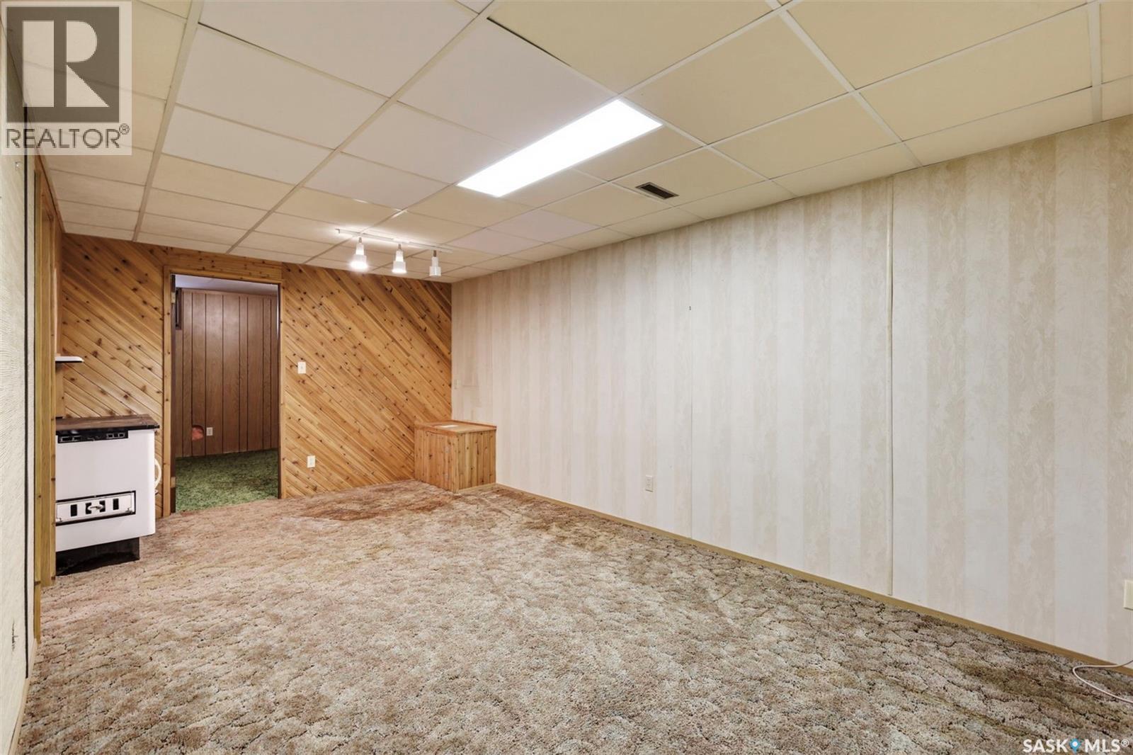 370 Taylor Avenue Property Photo 13