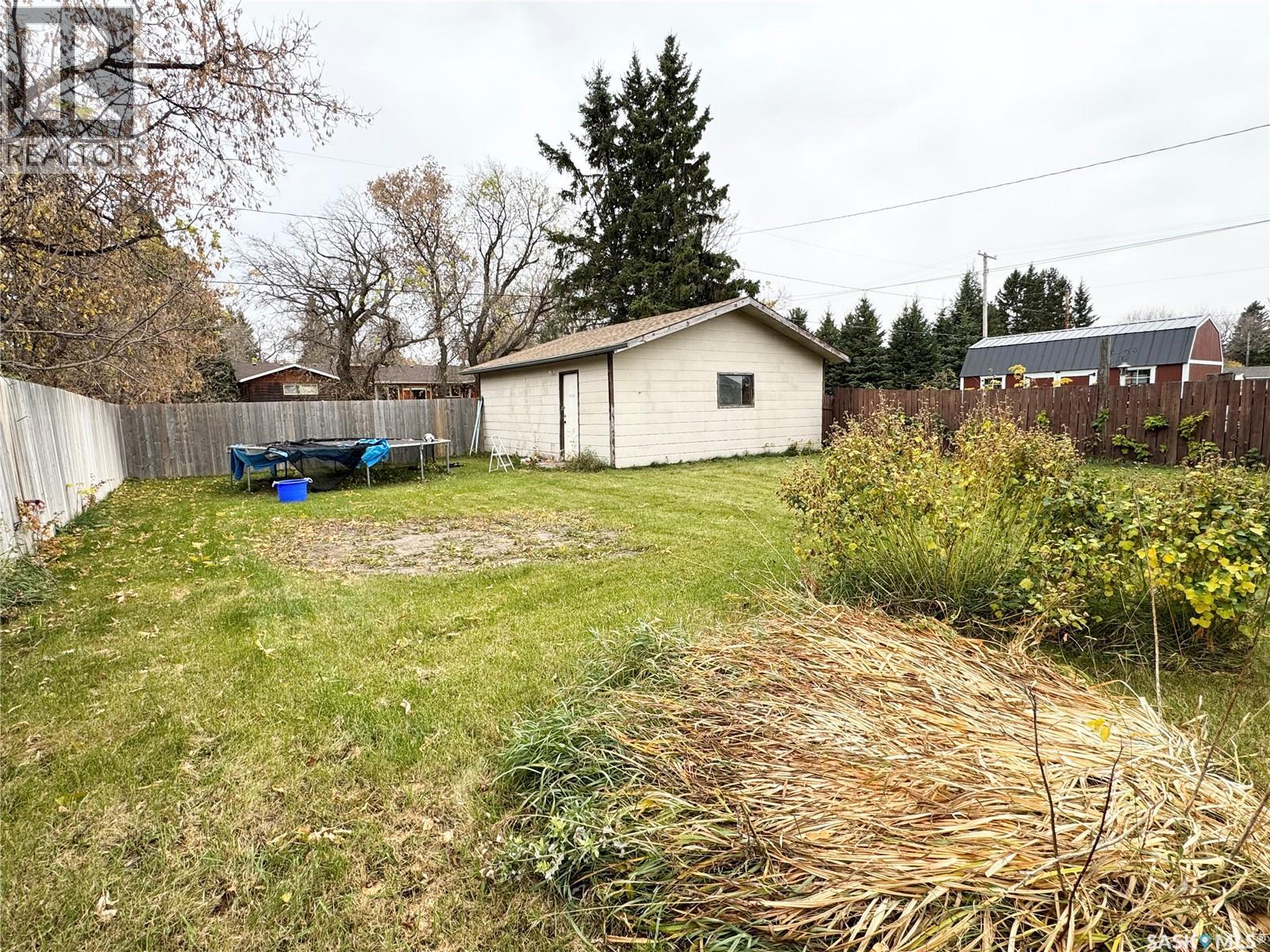 117 Hudek Avenue W Property Photo 17