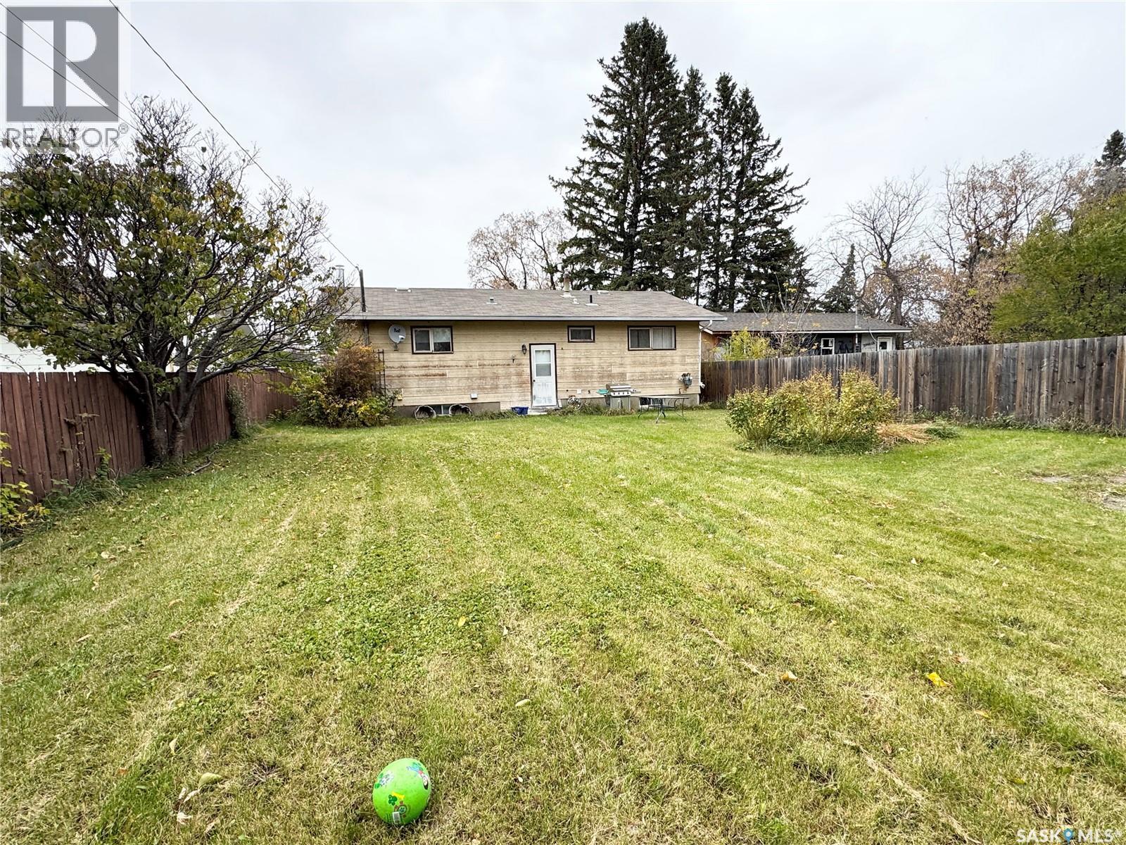 117 Hudek Avenue W Property Photo 19