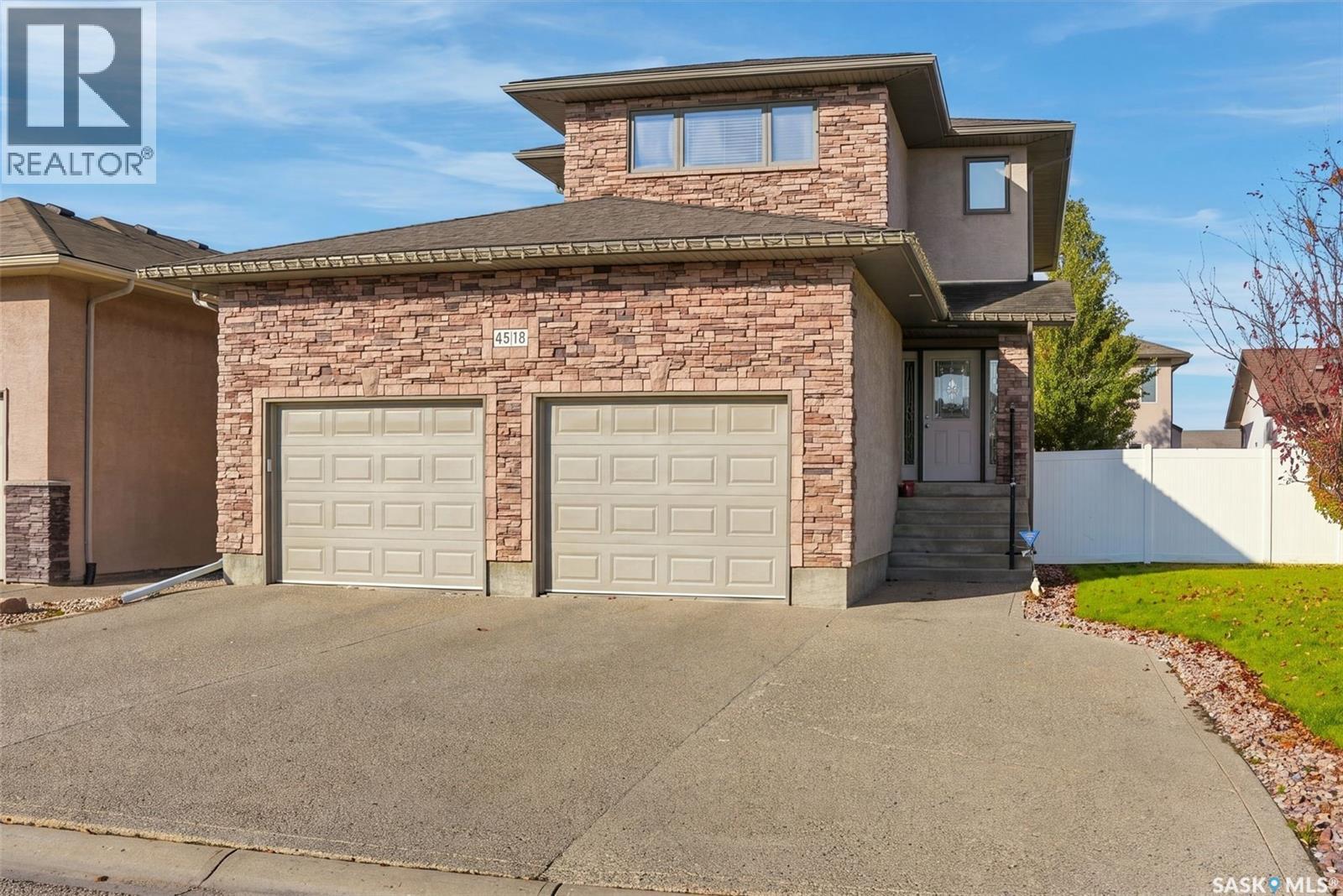 4518 Cudmore Crescent Property Photo 2