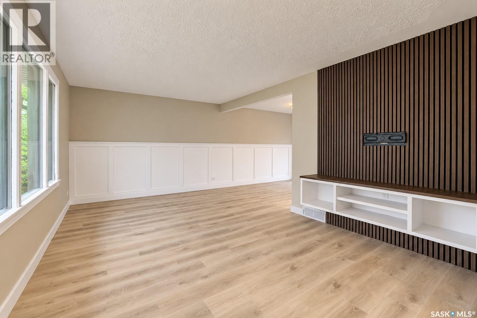 3721 Caen Avenue Property Photo 9