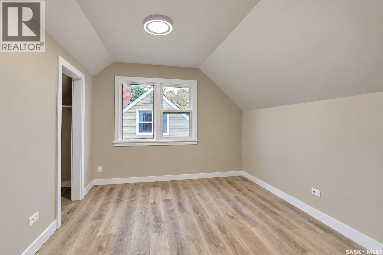 3721 Caen Avenue Property Photo 14