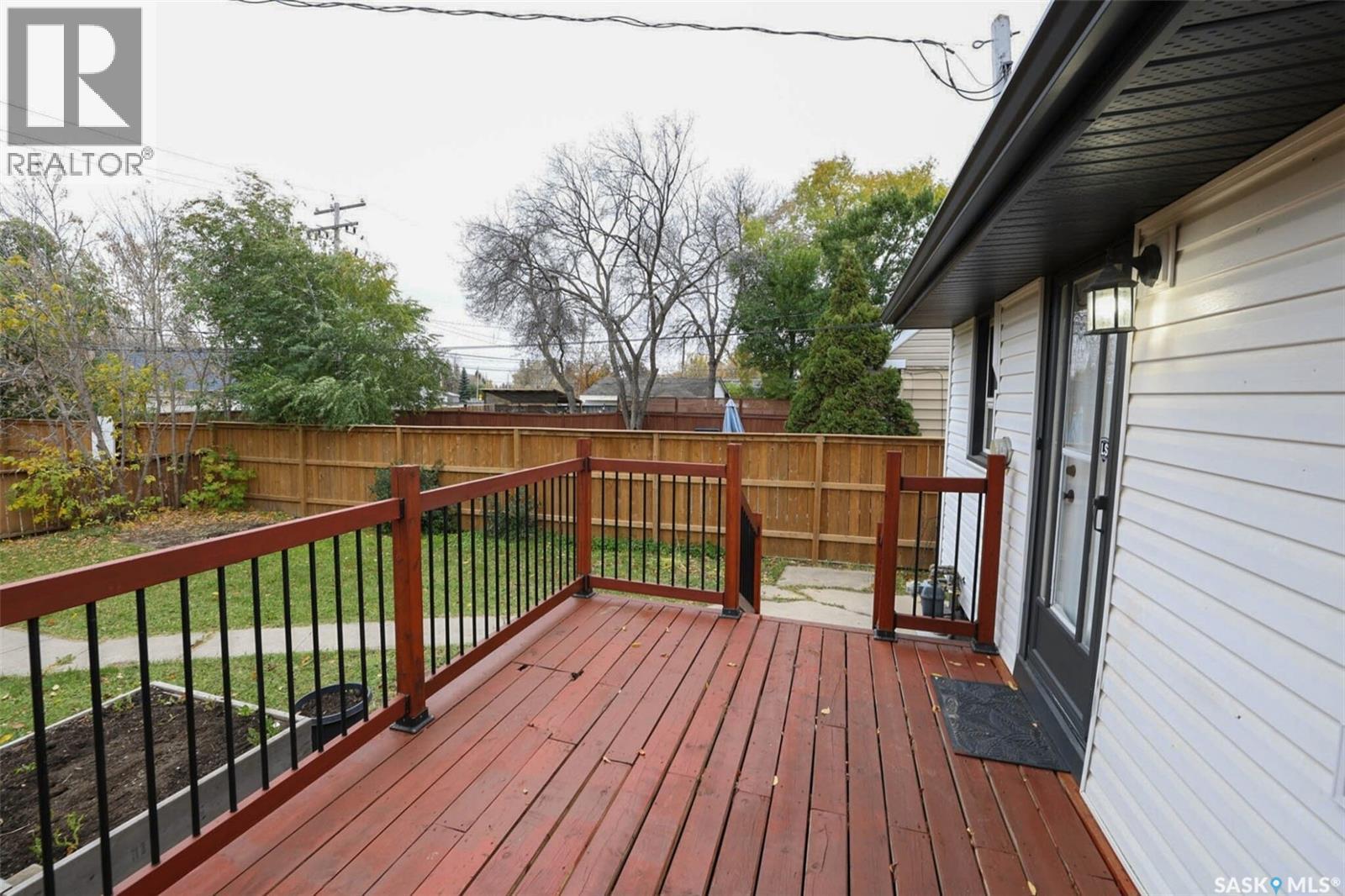 3721 Caen Avenue Property Photo 24