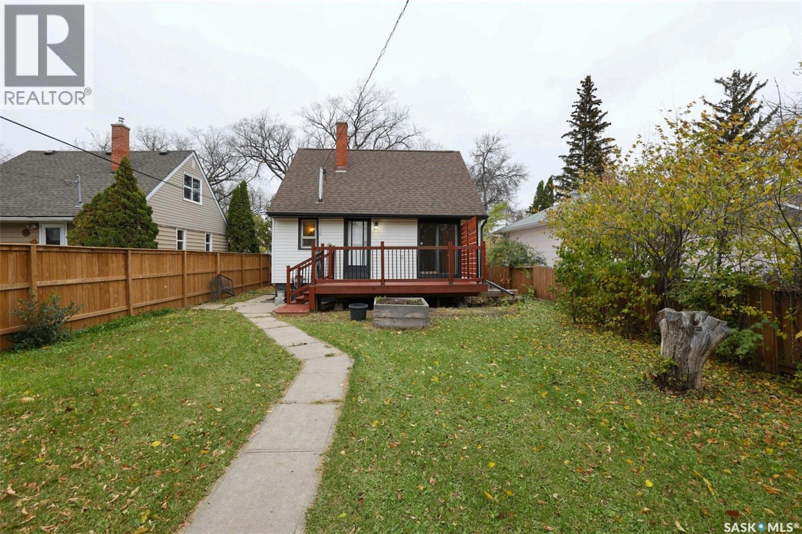 3721 Caen Avenue Property Photo 28