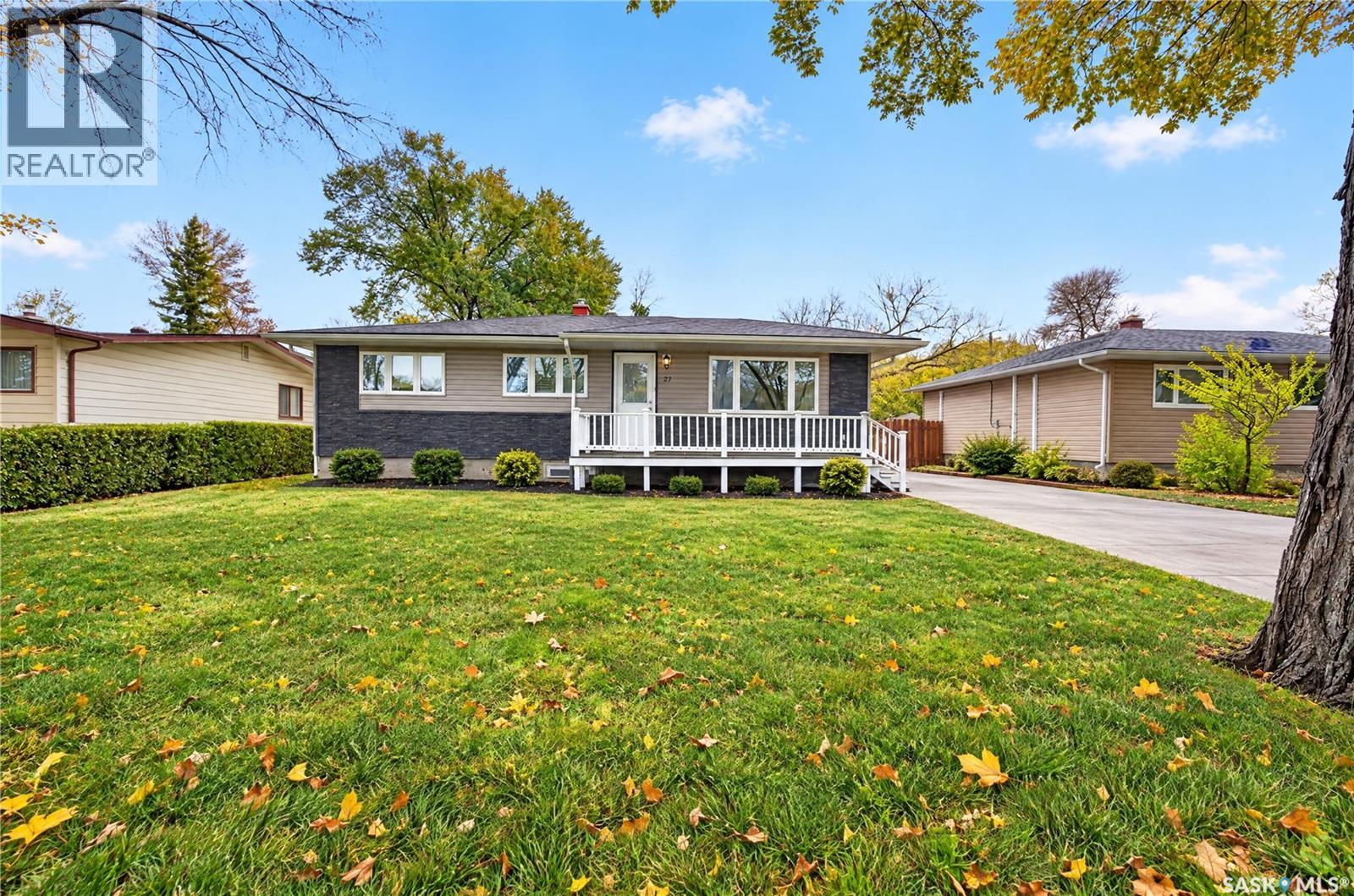 21 Dunning Crescent Property Photo 1
