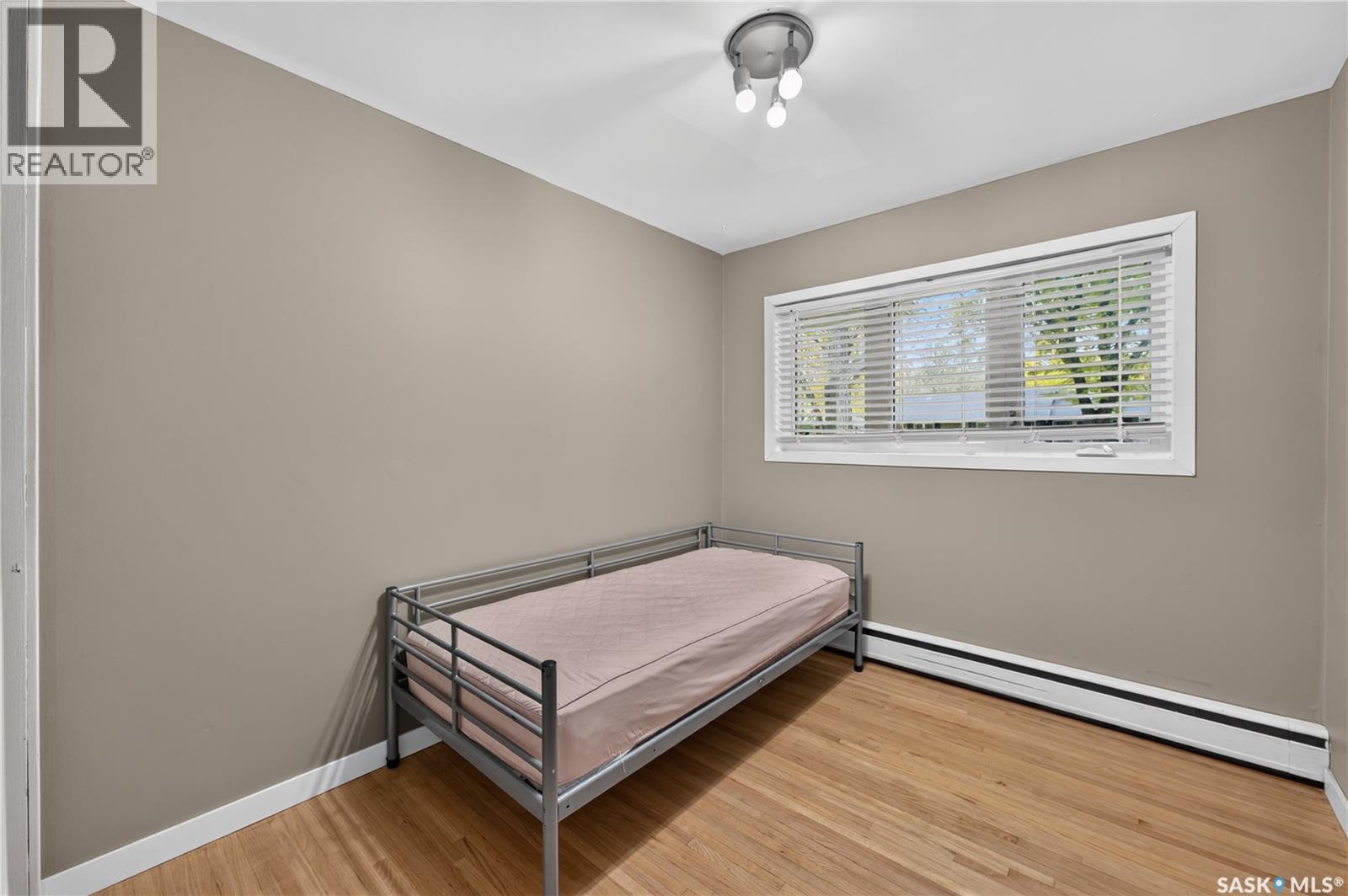 21 Dunning Crescent Property Photo 13