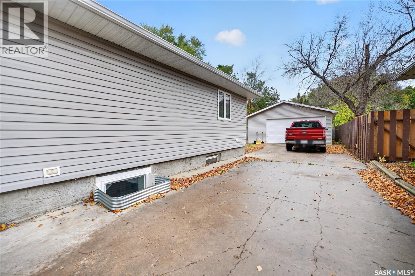 21 Dunning Crescent Property Photo 27